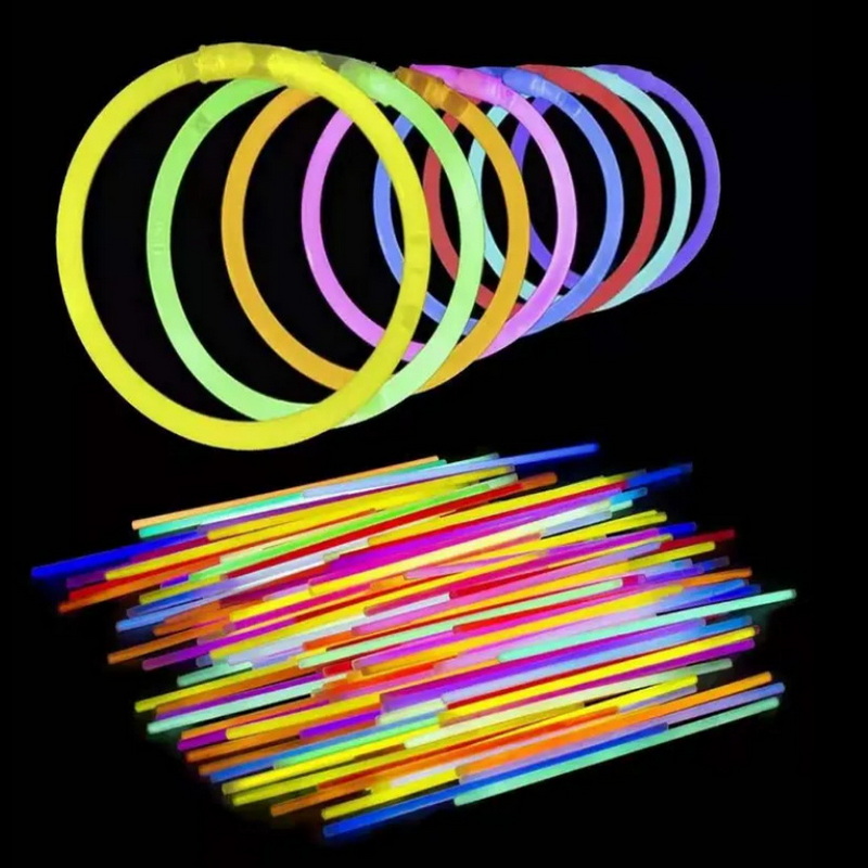 Wholesale 100pcs Glow Stick Bulk Glow In The Dark Toys For Party Dance Festival Supplies