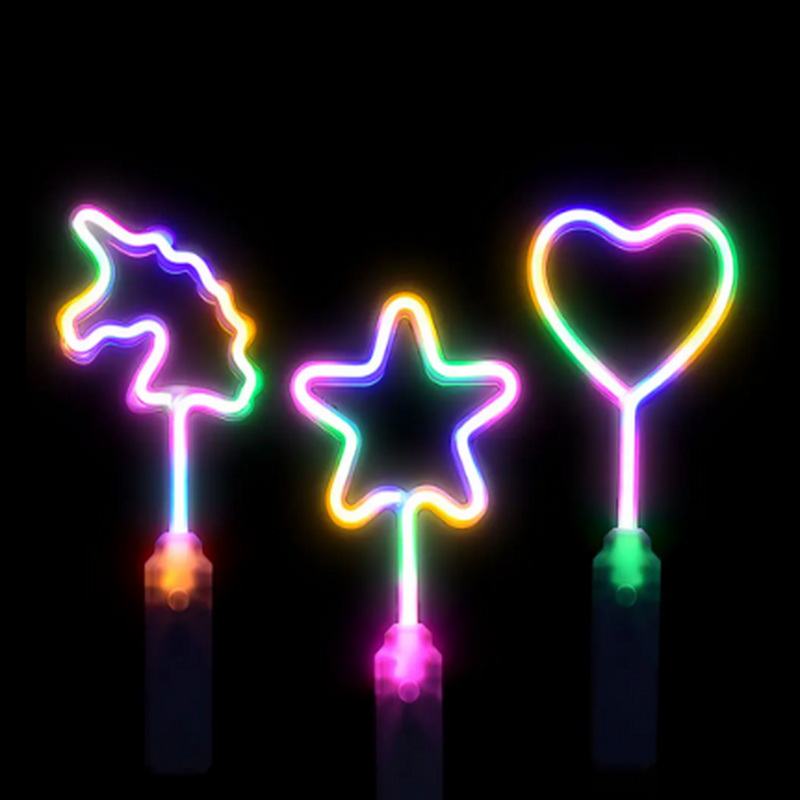 Wholesale Products 10" LED Toys Light Neon Heart-Shaped String Wand Stick for Christmas Graduation and Valentine's Day